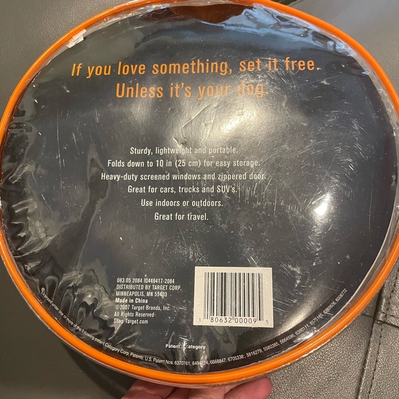 New with out Tags - Boots & Barkley Sporty Pop Open Dog Kennel - Small - Picture 4 of 10